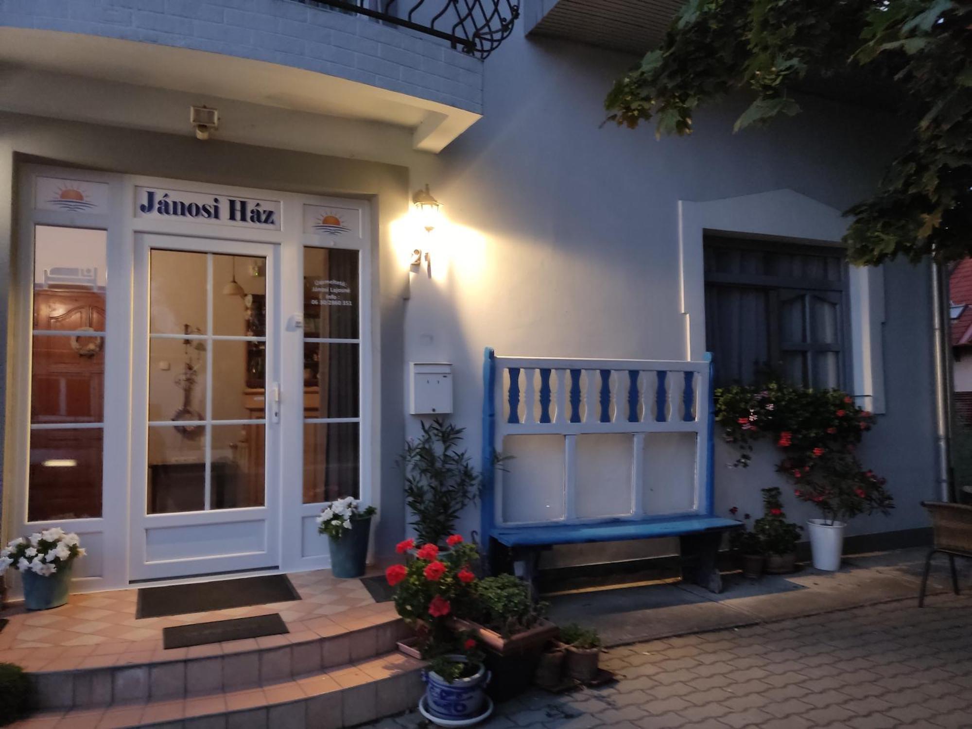 Janosi Vendeghaz 호텔 Tiszafüred 외부 사진